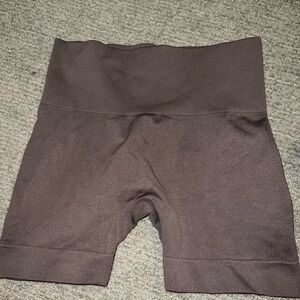 Set active sculpt flex shorts